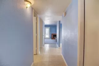 Photo #5: 2311547 Listing