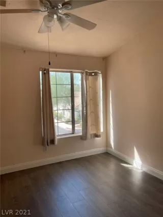 Photo #6: 2311582 Listing 