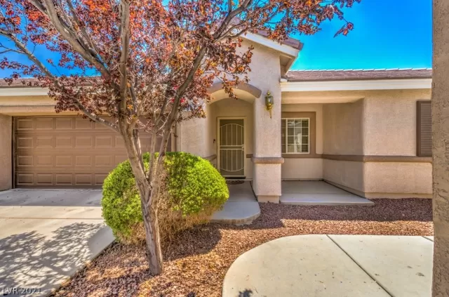 MLS: 2311636 Condo For Sale