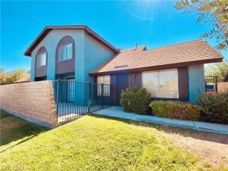 Photo #1: 2311656 Listing 