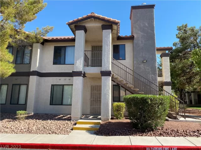 MLS: 2311716 Condo For Sale