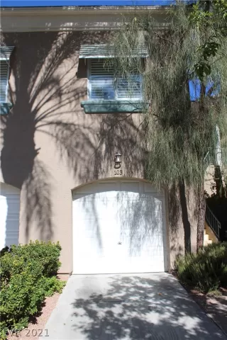 Photo #2: 2311724 Listing 