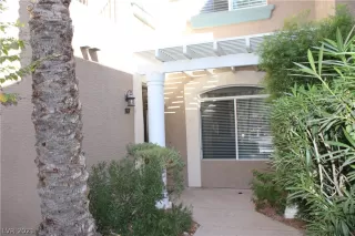 Photo #3: 2311724 Listing 