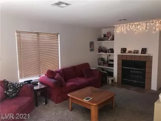 Photo #3: 2311737 Listing 