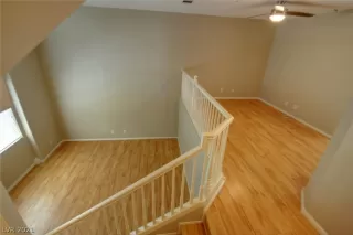 Photo #4: 2311749 Listing 