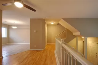 Photo #6: 2311749 Listing 