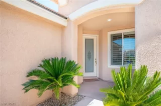 Photo #1: 2311753 Listing 