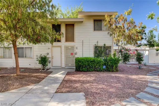 MLS: 2311757 Condo For Sale