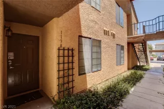 Photo #2: 2311764 Listing