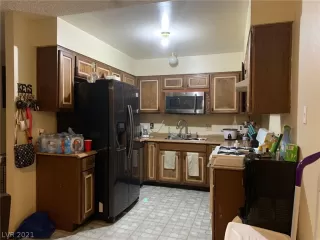 Photo #5: 2311775 Listing 