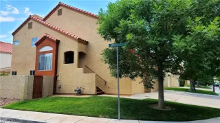 Photo #2: 2311783 Listing 