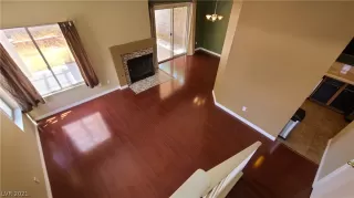 Photo #4: 2311783 Listing 