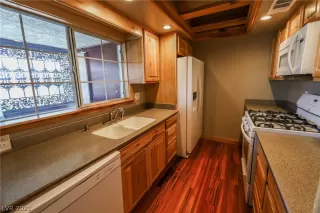 Photo #1: 2311857 Listing