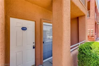 Photo #3: 2311862 Listing 