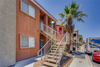 Photo #4: 2311862 Listing 