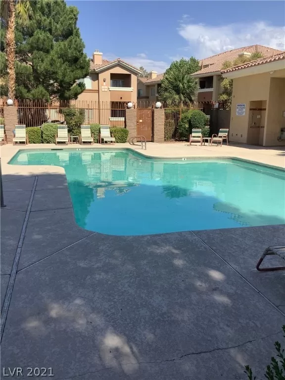 MLS: 2311867 Condo For Sale