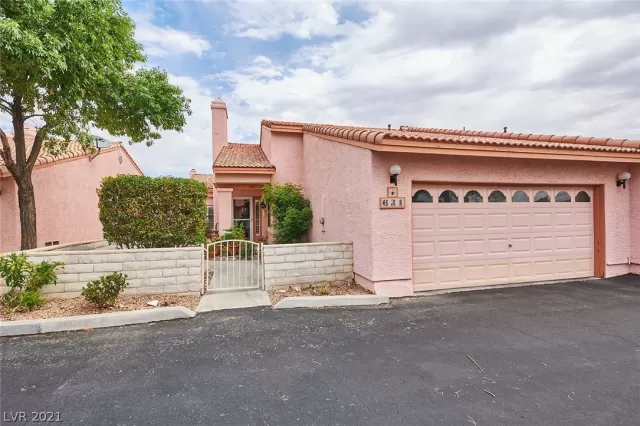 MLS: 2311878 Condo For Sale