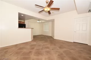 Photo #3: 2311995 Listing 