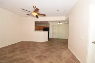 Photo #4: 2311995 Listing 