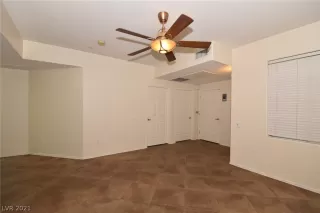 Photo #5: 2311995 Listing 