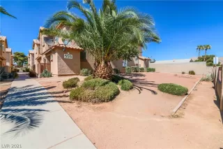 Photo #1: 2312065 Listing 