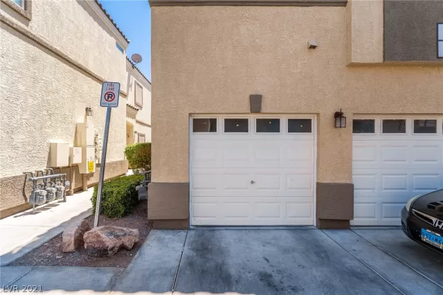 MLS: 2312109 Condo For Sale