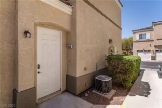 Photo #2: 2312109 Listing 