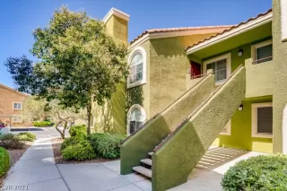 Photo #1: 2312120 Listing