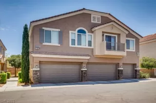 Photo #1: 2312159 Listing