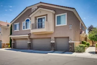 Photo #3: 2312159 Listing