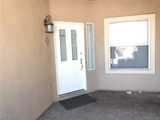 Photo #1: 2312181 Listing 