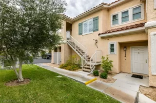 Photo #2: 2312264 Listing