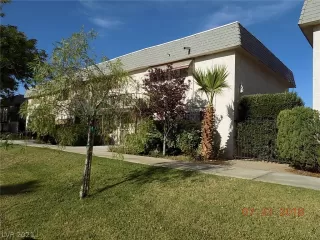 Photo #1: 2312339 Listing 