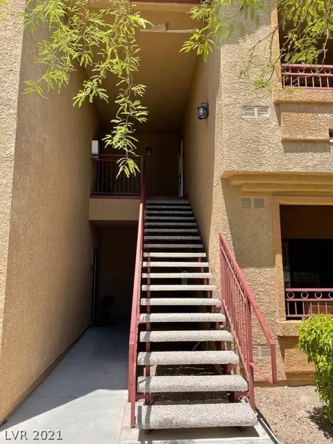 MLS: 2312401 Condo For Sale