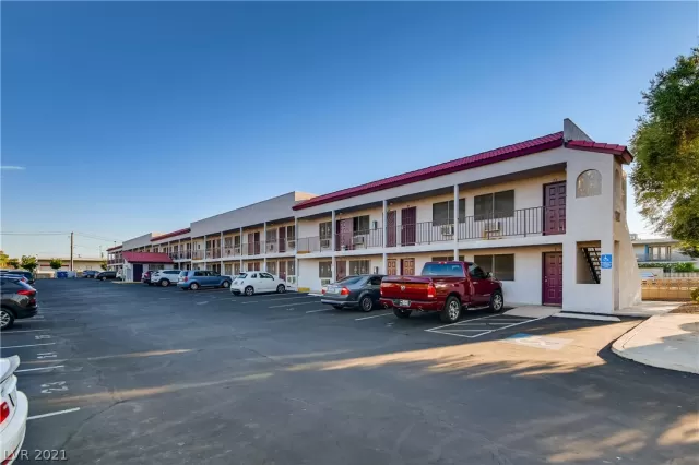 MLS: 2312437 Condo For Sale