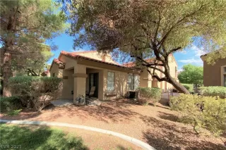 Photo #1: 2312482 Listing 