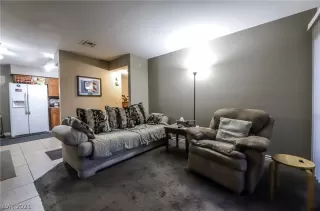 Photo #3: 2312510 Listing 