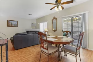 Photo #6: 2312515 Listing