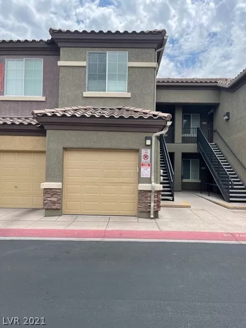 MLS: 2312569 Condo For Sale