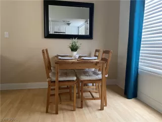 Photo #3: 2312599 Listing 