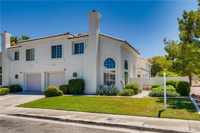 MLS: 2312615 Condo For Sale