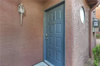 Photo #3: 2312624 Listing