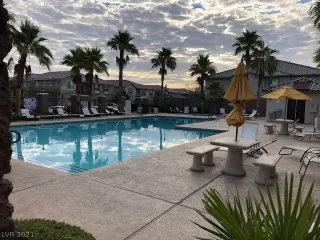 Photo #2: 2312670 Listing 