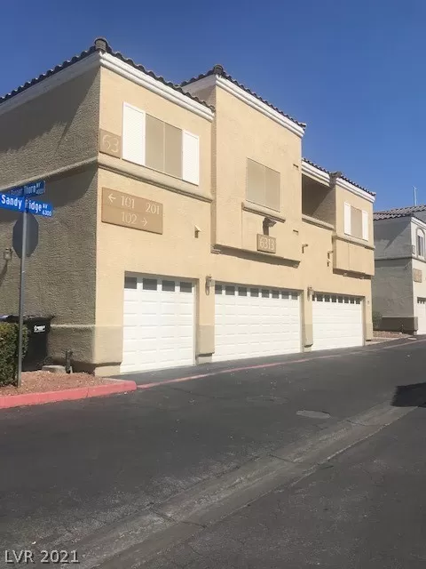 MLS: 2312826 Condo For Sale