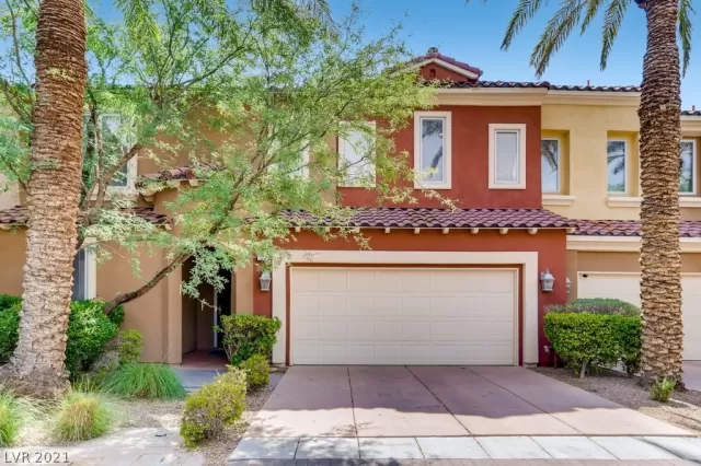 MLS: 2312864 Condo For Sale