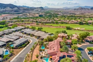 Photo #5: 2312864 Listing