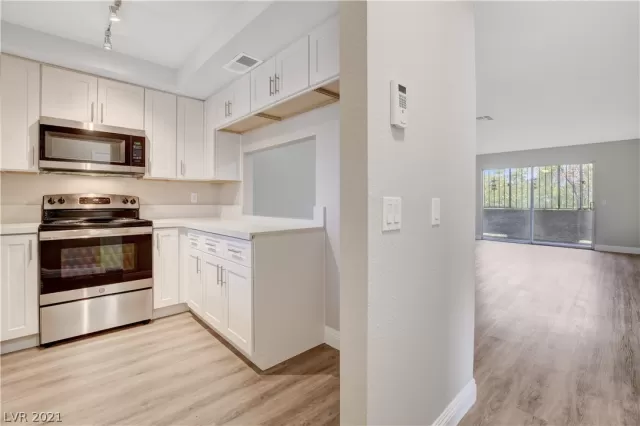 MLS: 2312899 Condo For Sale