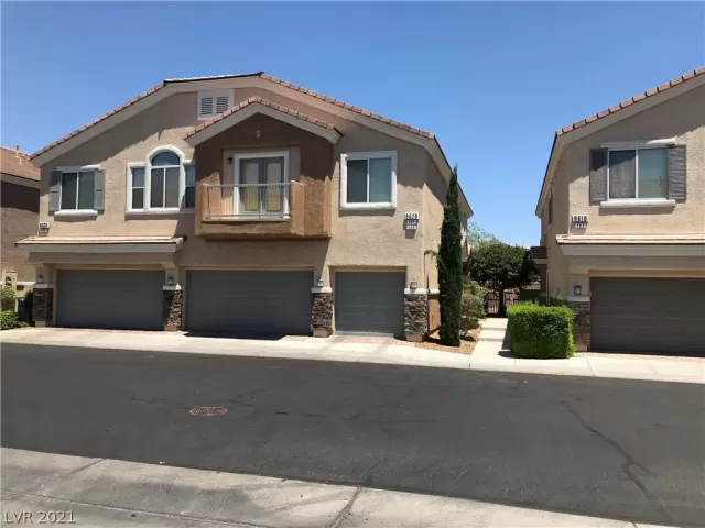 MLS: 2312912 Condo For Sale