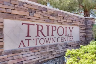 Photo #6: 2312977 Listing