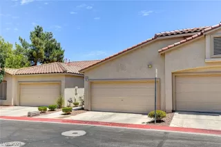 Photo #1: 2313002 Listing 